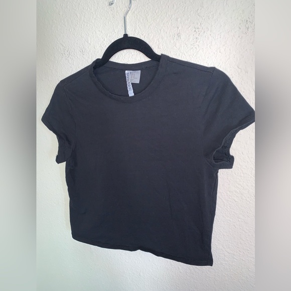 NWT H&M Divided Black Crop Top - Picture 3 of 10